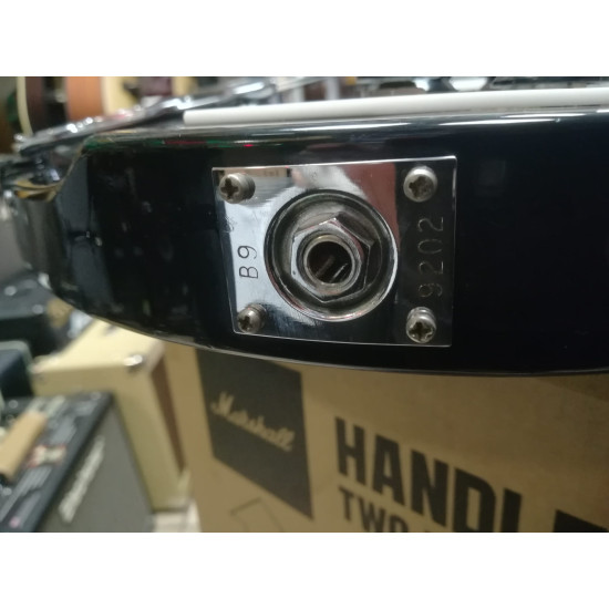 Rickenbacker 330 Jetglo Black 1996 - SOLD! Rickenbacker 330 Jetglo Black 1996 - SOLD!
