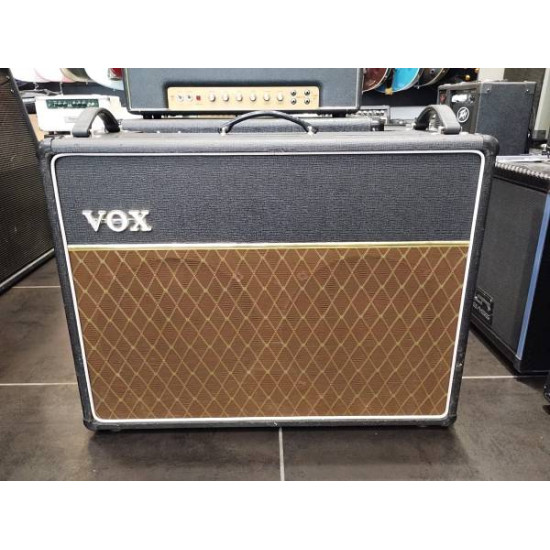 VOX AC30/6 TB Blue Alnico 2nd - Made in England VOX AC30/6 TB Blue Alnico 2nd - Made in England