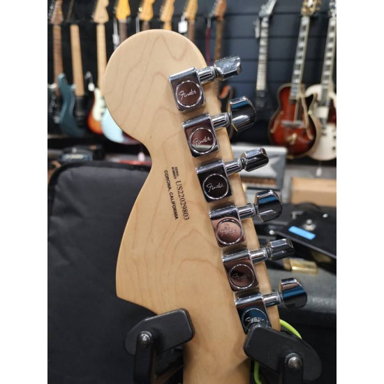 Fender American Performer Stratocaster MN 2022 OWT Fender American Performer Stratocaster MN 2022 OWT