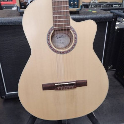 Godin Nylon Arena CW Clasica II 2nd Godin Nylon Arena CW Clasica II 2nd