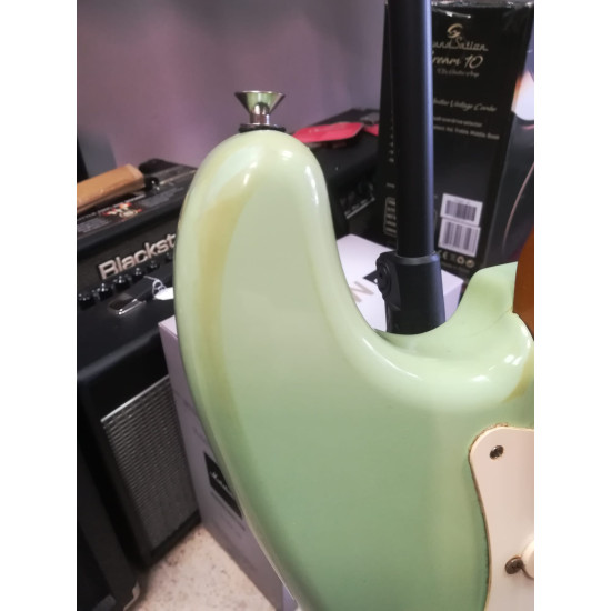 Fender Stratocaster Classic '50 Surf Green 1998 Fender Stratocaster Classic '50 Surf Green 1998