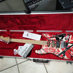 EVH FRANKIE RED / WHITE / BLACK Stripes Relic w/CASE 2nd - SOLD!