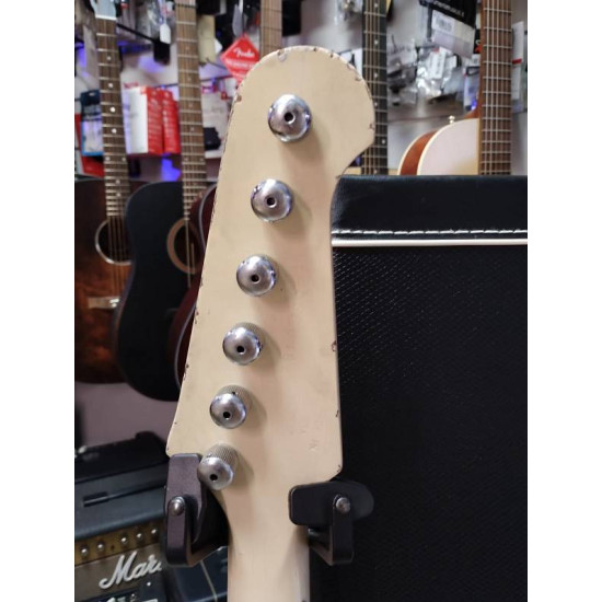Gibson Firebird V 2012 Classic White Relic w/Lollar Pick-ups - SOLD! Gibson Firebird V 2012 Classic White Relic w/Lollar Pick-ups - SOLD!