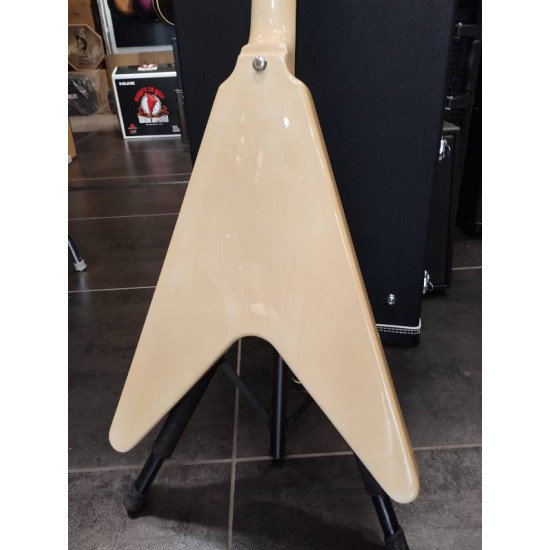 Epiphone Flying V 1996 Alpine White w/Up Grade e EMG pickups