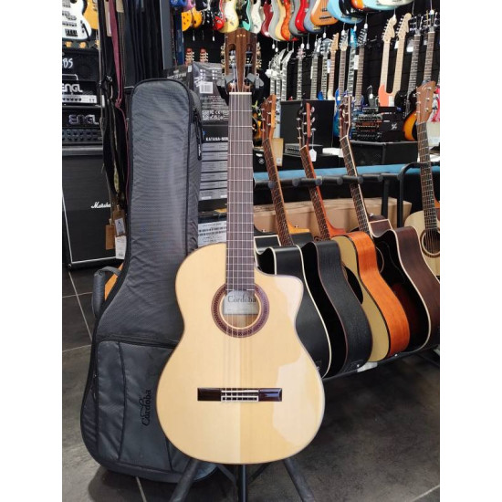 Cordoba GK Studio Natural 2nd