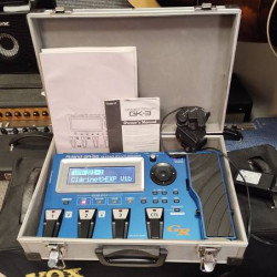 Roland GR-55 Guitar Synthesizer + GK-3 2nd