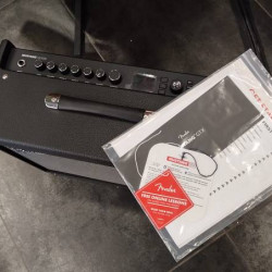 Fender Mustang GTX100 + GTX-7 Footswitch 2nd