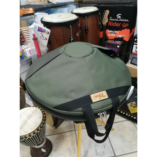 Elaia handpan iris C# min w/Stand