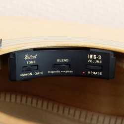 BELCAT IRIS-3 PREAMP ALLA BUCA PIEZO + MIC BELCAT IRIS-3 PREAMP ALLA BUCA PIEZO + MIC