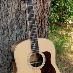 Vermont J200E-N Acoustic Electrified Guitar Natural Satin w/Bag