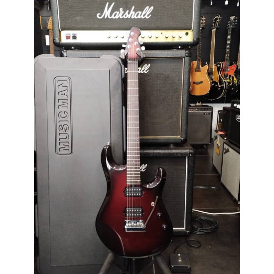 Music Man JP6 John Petrucci 2006 Pearl Redburst Music Man JP6 John Petrucci 2006 Pearl Redburst