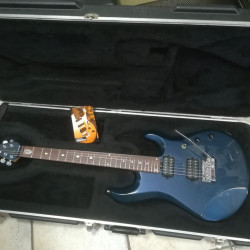 Music Man JP6 Carbon Blue Pearl 2007 - John Petrucci Signature - SOLD! Music Man JP6 Carbon Blue Pearl 2007 - John Petrucci Signature - SOLD!