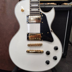 SIRE Larry Carlton L7 White w/Case 2nd SIRE Larry Carlton L7 White w/Case 2nd