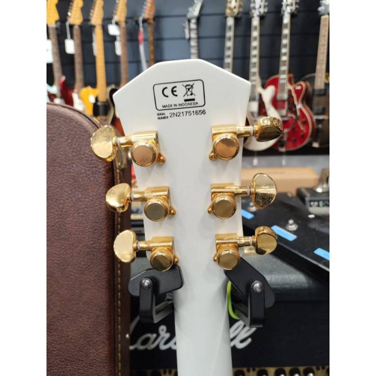 SIRE Larry Carlton L7 White w/Case 2nd