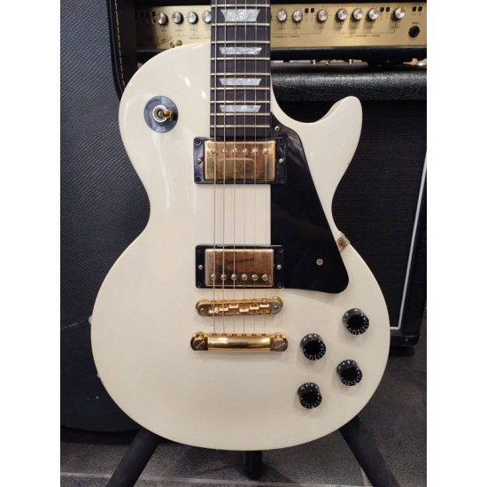 Gibson Les Paul Studio 2004 Alpine White Gold Hardware - SOLD!! Gibson Les Paul Studio 2004 Alpine White Gold Hardware - SOLD!!