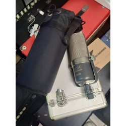 SM PRO AUDIO MC04 2nd - Ribbon Tape Microphone SM PRO AUDIO MC04 2nd - Ribbon Tape Microphone