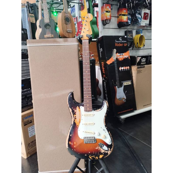 FENDER Mike McCready Stratocaster RW 2024 3 Color Sunburst - SOLD!! FENDER Mike McCready Stratocaster RW 2024 3 Color Sunburst - SOLD!!