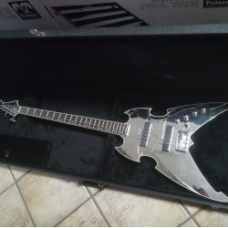 Silvertone Apocalypse Paul Stanley broken mirror bass w/case 2nd - SOLD!