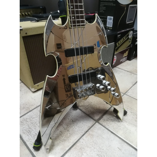 Silvertone Apocalypse Paul Stanley broken mirror bass w/case 2nd - SOLD!