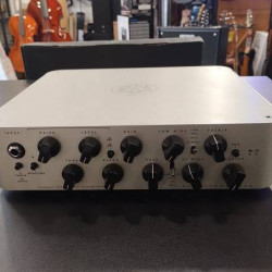 Darkglass Microtubes 900 + super intelligent footswitch 2nd