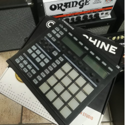 Native Instruments Maschine MK1 2nd 