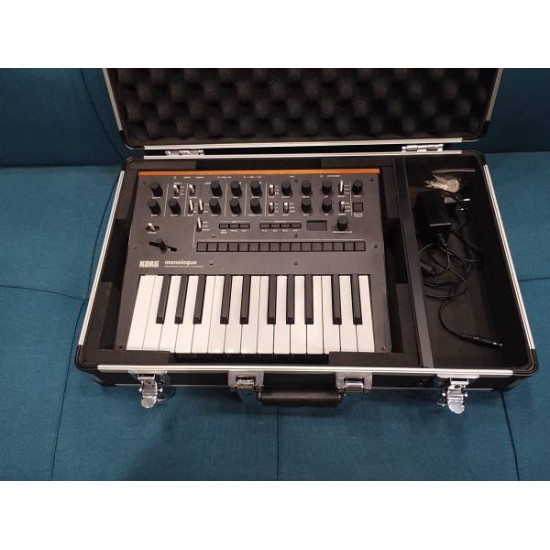 Korg Monologue Black w/Hardcase 2nd