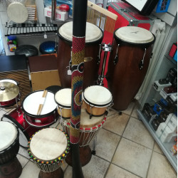 OYSTER DID PVC150-6 DIDGERIDOO CM 150 W/TURTLE DOT
PAINTED