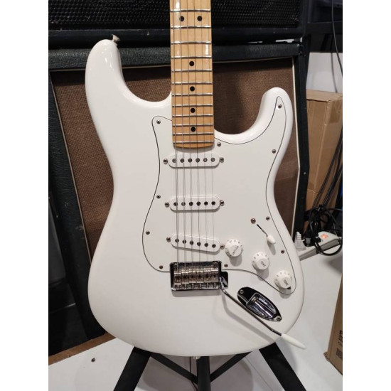 Fender Player Stratocaster MN 2021 Polar White