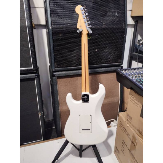Fender Player Stratocaster MN 2021 Polar White