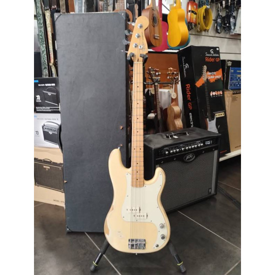Fender Precision Bass 1983 White - Made in USA Fender Precision Bass 1983 White - Made in USA