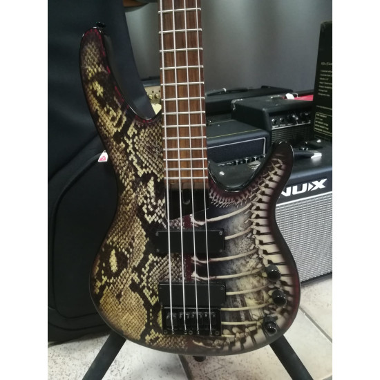 Washburn BB4 Bantam Active Bass Graphic Skin And Bones 2nd - SOLD! Washburn BB4 Bantam Active Bass Graphic Skin And Bones 2nd - SOLD!