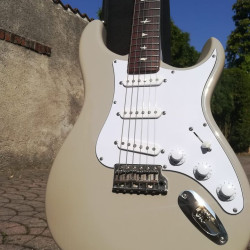 Paul Reed Smith Silver Sky John Mayer Signature 2021 - Gloss MOC Sand - Rosewood - SOLD! Paul Reed Smith Silver Sky John Mayer Signature 2021 - Gloss MOC Sand - Rosewood - SOLD!