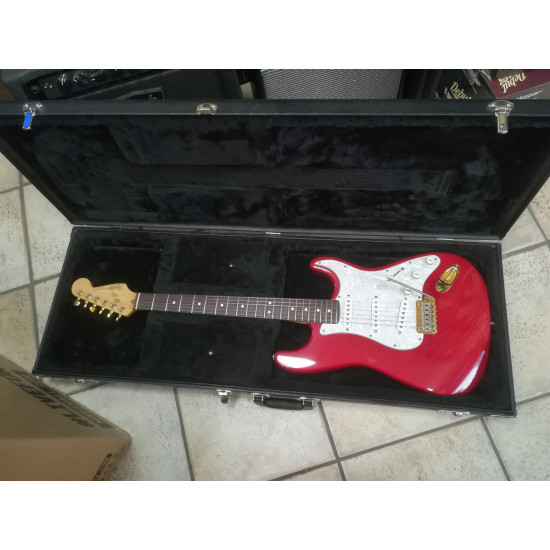 Fender Stratocaster Special Edition 1993 Candy Apple Red w/Callaham Premium Upgrade - SOLD! Fender Stratocaster Special Edition 1993 Candy Apple Red w/Callaham Premium Upgrade - SOLD!