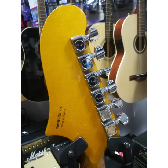 Fender Modern Player Starcaster Aged Cherry Burst 2nd w/Case - SOLD! Fender Modern Player Starcaster Aged Cherry Burst 2nd w/Case - SOLD!