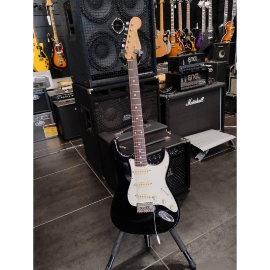 Squier Stratocaster Made in Japan 1992 Black (FujiGen)