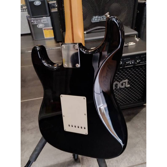 Squier Stratocaster Made in Japan 1992 Black (FujiGen)