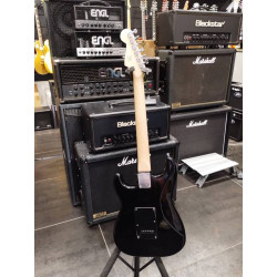Squier Sonic Stratocaster HSS Black