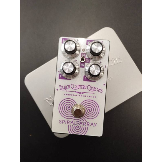 Black Country Customs Spiral Array Chorus 2nd