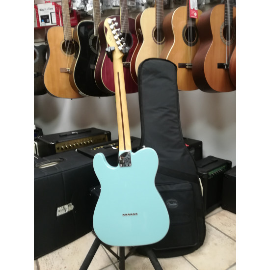 Fender Deluxe Nashville Telecaster PF Daphne Blue 2nd w/Bag