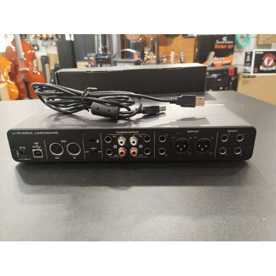 Behringer U-Phoria UMC404HD 2nd Behringer U-Phoria UMC404HD 2nd
