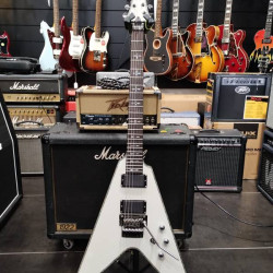 Schecter Hellraiser V-1 FR White 2nd - SOLD!! Schecter Hellraiser V-1 FR White 2nd - SOLD!!