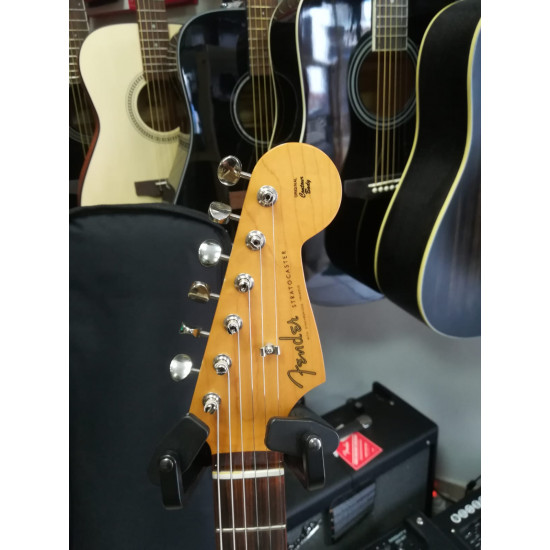 Fender Vintera 60s Stratocaster Modified RW Olympic White 2nd Fender Vintera 60s Stratocaster Modified RW Olympic White 2nd