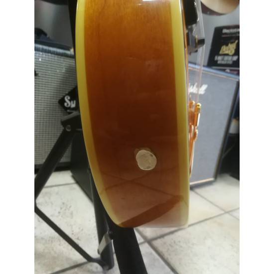 Cort Yorktown Tabacco Burst w/Bag 2nd (fascia danneggiata e riparata) Made in KOREA Cort Yorktown Tabacco Burst w/Bag 2nd (fascia danneggiata e riparata) Made in KOREA